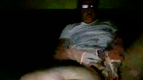 Snapshot of hornyoldman2558 chatting on 26, 6, 2026 hornyoldman2558 online show from 26, 6, 2026