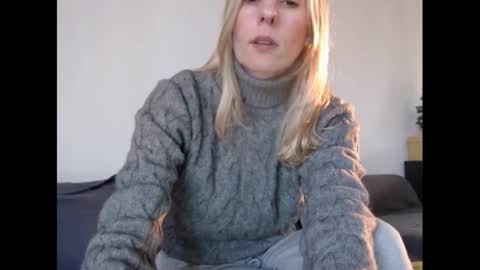 Snapshot of hornyssima chatting on 16, 2, 2025 Hornyssima online show from 16, 2, 2025