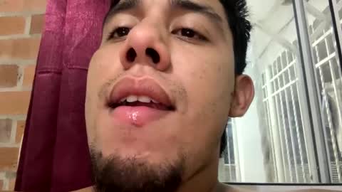 hot2512 online show from 25, 2, 2025