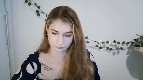 Snapshot of hot_1nina chatting on 12, 2, 2026 NINA online show from 12, 2, 2026