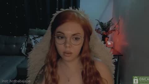 Snapshot of hot_babayaga chatting on 4, 1, 2025 online show from 4, 1, 2025