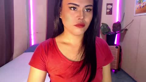 Snapshot of hot_babe0802 chatting on 21, 7, 2026 HANNA online show from 21, 7, 2026