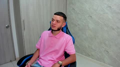 Snapshot of hot_bad_boy69 chatting on 22, 4, 2026 hot bad boy69 online show from 22, 4, 2026
