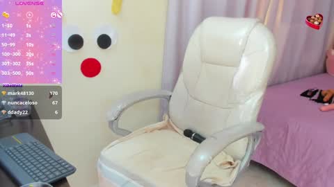 Snapshot of hot_beauty__ chatting on 27, 12, 2024 VALENTINA online show from 27, 12, 2024