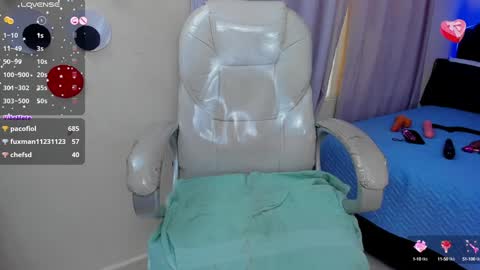 Snapshot of hot_beauty__ chatting on 9, 1, 2025 VALENTINA online show from 9, 1, 2025