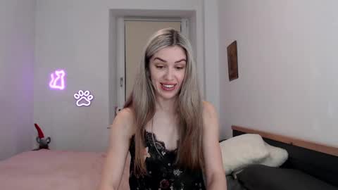 Snapshot of hot_berry69 chatting on 13, 2, 2025 Dashka online show from 13, 2, 2025
