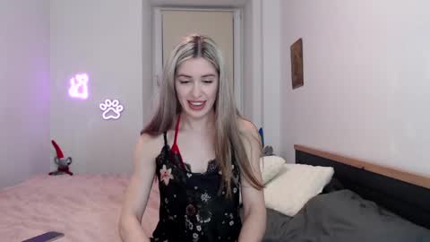 Snapshot of hot_berry69 chatting on 14, 2, 2025 Dashka online show from 14, 2, 2025