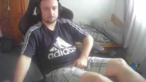 Snapshot of hot_big_dick9 chatting on 5, 10, 2025 hot_big_dick9 online show from 5, 10, 2025