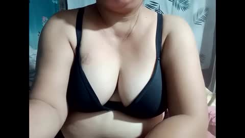 hot_boobs21 online show from 28, 9, 2025