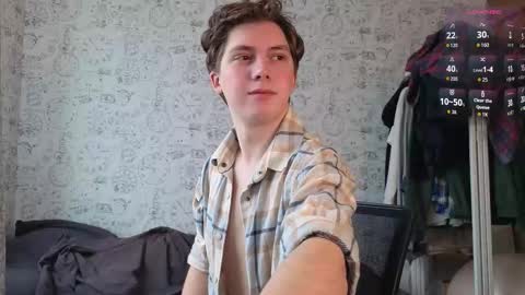Snapshot of hot_boy_oscar chatting on 5, 10, 2025 Oscar online show from 5, 10, 2025