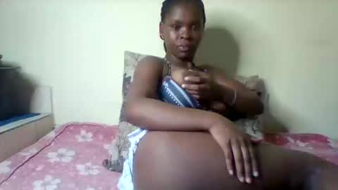 Snapshot of hot_cammy08 chatting on 25, 2, 2026 sweet cammy online show from 25, 2, 2026