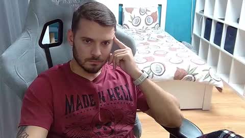 hot_cap_77 online show from 31, 10, 2025