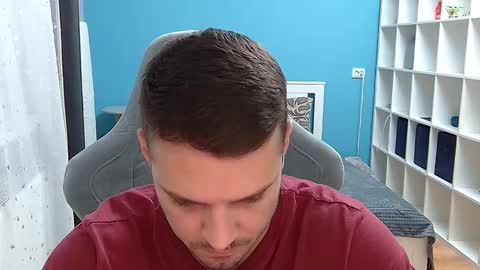 hot_cap_77 online show from 29, 11, 2025