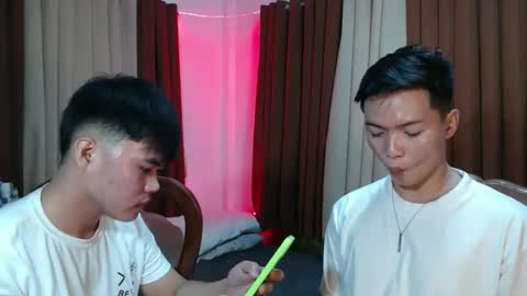 Snapshot of hot_chanie chatting on 19, 2, 2026 chan chan online show from 19, 2, 2026