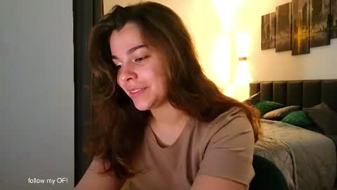 LiluCaroline online show from 9, 6, 2026