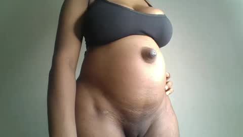 Snapshot of hot_choccoolate chatting on 28, 6, 2026 Zarah online show from 28, 6, 2026