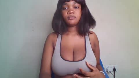 Snapshot of hot_choccoolate chatting on 19, 7, 2026 Zarah online show from 19, 7, 2026