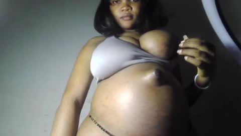 Snapshot of hot_choccoolate chatting on 24, 7, 2026 Zarah online show from 24, 7, 2026