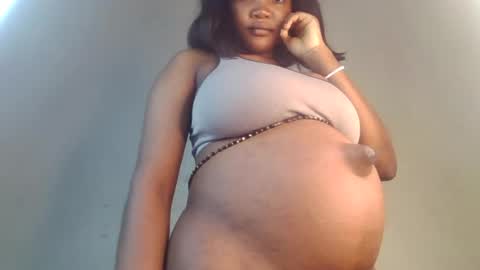 Snapshot of hot_choccoolate chatting on 25, 7, 2026 Zarah online show from 25, 7, 2026