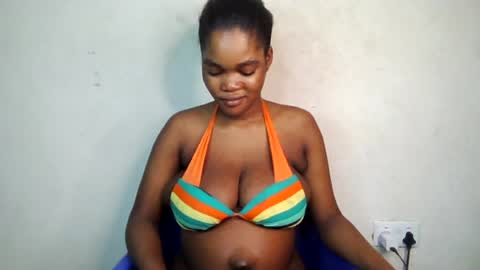 Snapshot of hot_choccoolate chatting on 2, 8, 2026 Zarah online show from 2, 8, 2026