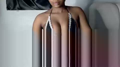 sonia  mis choco online show from 15, 4, 2026