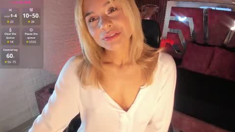 Snapshot of hot_cupid01 chatting on 17, 6, 2026 Valery online show from 17, 6, 2026