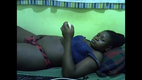 Snapshot of hot_girlly chatting on 17, 3, 2026 hot_girlly online show from 17, 3, 2026