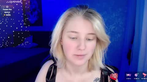 Snapshot of hot_isa7 chatting on 4, 12, 2024 Yunona online show from 4, 12, 2024