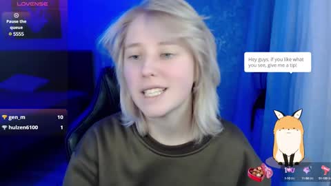 Snapshot of hot_isa7 chatting on 13, 12, 2024 Yunona online show from 13, 12, 2024