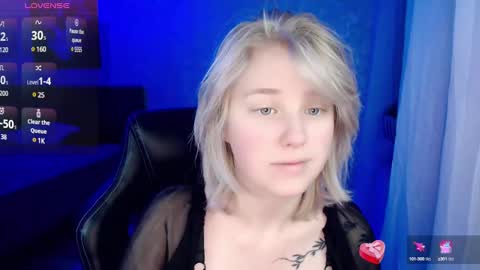 Snapshot of hot_isa7 chatting on 15, 12, 2024 Yunona online show from 15, 12, 2024