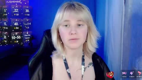 Snapshot of hot_isa7 chatting on 21, 1, 2025 Yunona online show from 21, 1, 2025