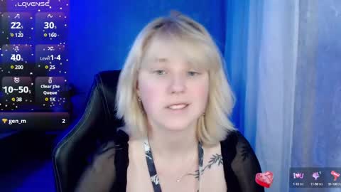 Snapshot of hot_isa7 chatting on 21, 1, 2025 Yunona online show from 21, 1, 2025