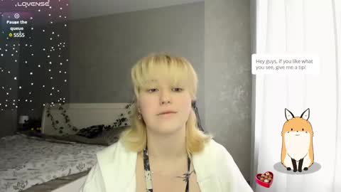 Snapshot of hot_isa7 chatting on 24, 1, 2025 Yunona online show from 24, 1, 2025