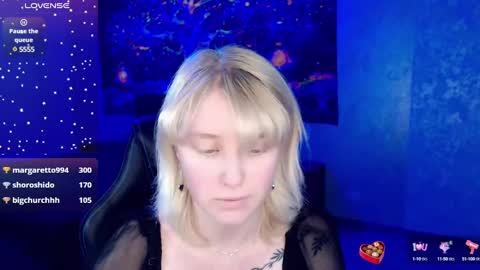 Snapshot of hot_isa7 chatting on 3, 2, 2025 Yunona online show from 3, 2, 2025