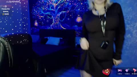 Snapshot of hot_isa7 chatting on 19, 2, 2025 Yunona online show from 19, 2, 2025