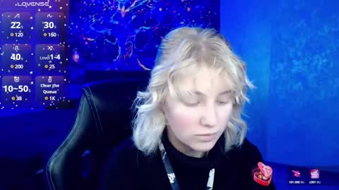 Snapshot of hot_isa7 chatting on 23, 2, 2025 Yunona online show from 23, 2, 2025