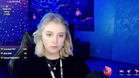 Snapshot of hot_isa7 chatting on 24, 2, 2025 Yunona online show from 24, 2, 2025