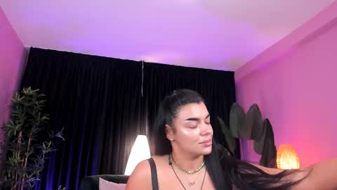 Carrie online show from 19, 10, 2025