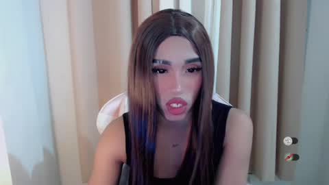 Snapshot of hot_khianna chatting on 16, 7, 2026 Khianna online show from 16, 7, 2026