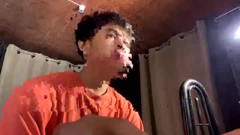 Snapshot of hot_kianxx chatting on 2, 10, 2025 hot_kianxx online show from 2, 10, 2025