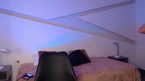 Alana online show from 12, 2, 2025