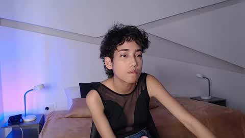 Alana online show from 5, 3, 2025