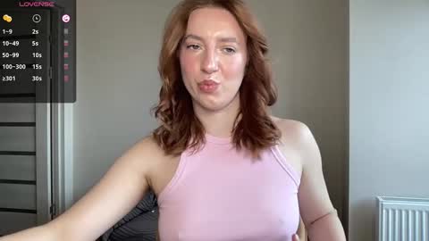 Snapshot of hot_lliinns chatting on 26, 11, 2025 Lina online show from 26, 11, 2025