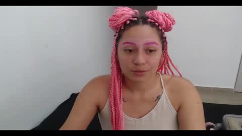 Snapshot of hot_mommymia chatting on 5, 12, 2024 Mia online show from 5, 12, 2024