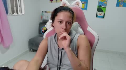 Snapshot of hot_mommymia chatting on 31, 1, 2026 Mia online show from 31, 1, 2026