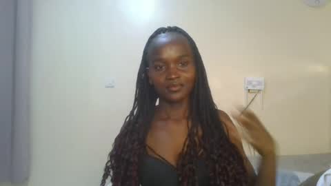Snapshot of hot_petite12 chatting on 17, 6, 2026 Petite online show from 17, 6, 2026