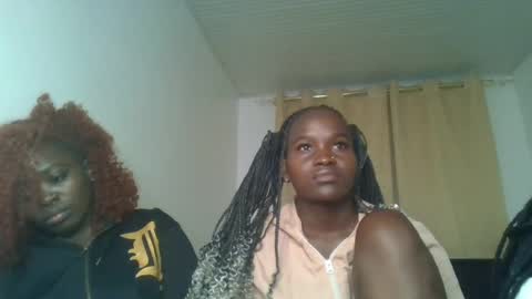 Snapshot of hot_petite12 chatting on 31, 7, 2026 Petite online show from 31, 7, 2026