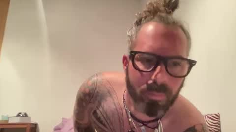 letmedoo2 online show from 16, 2, 2025