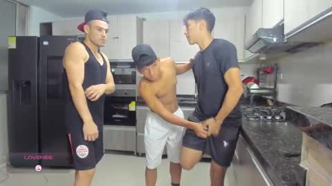 Snapshot of hot_sexmature chatting on 26, 9, 2025 Vanesa Oliver and Andrew online show from 26, 9, 2025