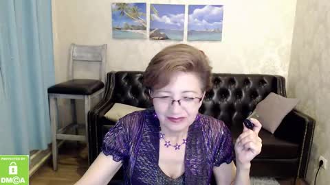 Snapshot of hot_woman04 chatting on 13, 12, 2025 Sofia online show from 13, 12, 2025